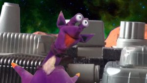 alien puppet in action